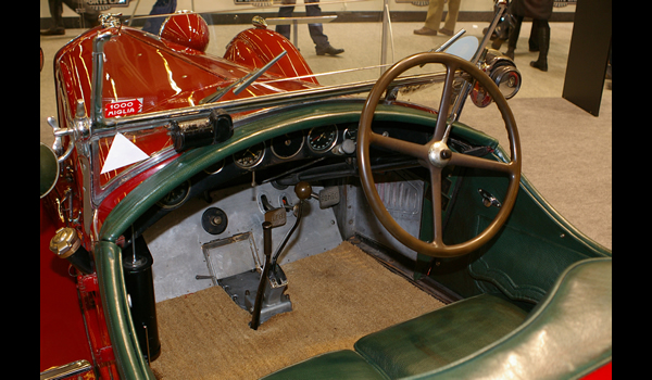 Alfa Romeo 6C 1750 GS Zagato 1929-1933  cockpit